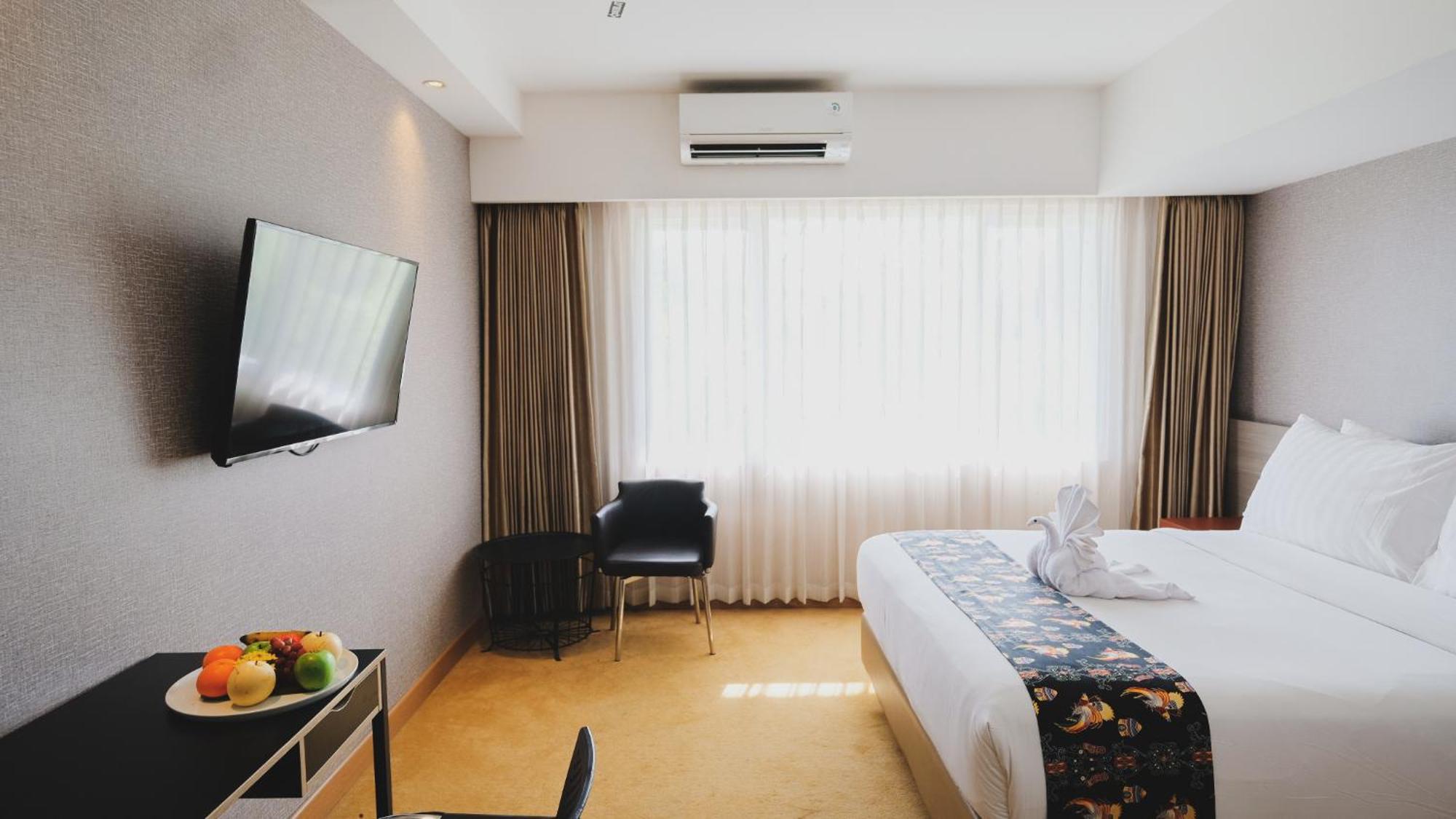 Hotel Suni Sentani - Managed By East Season Jayapura Extérieur photo
