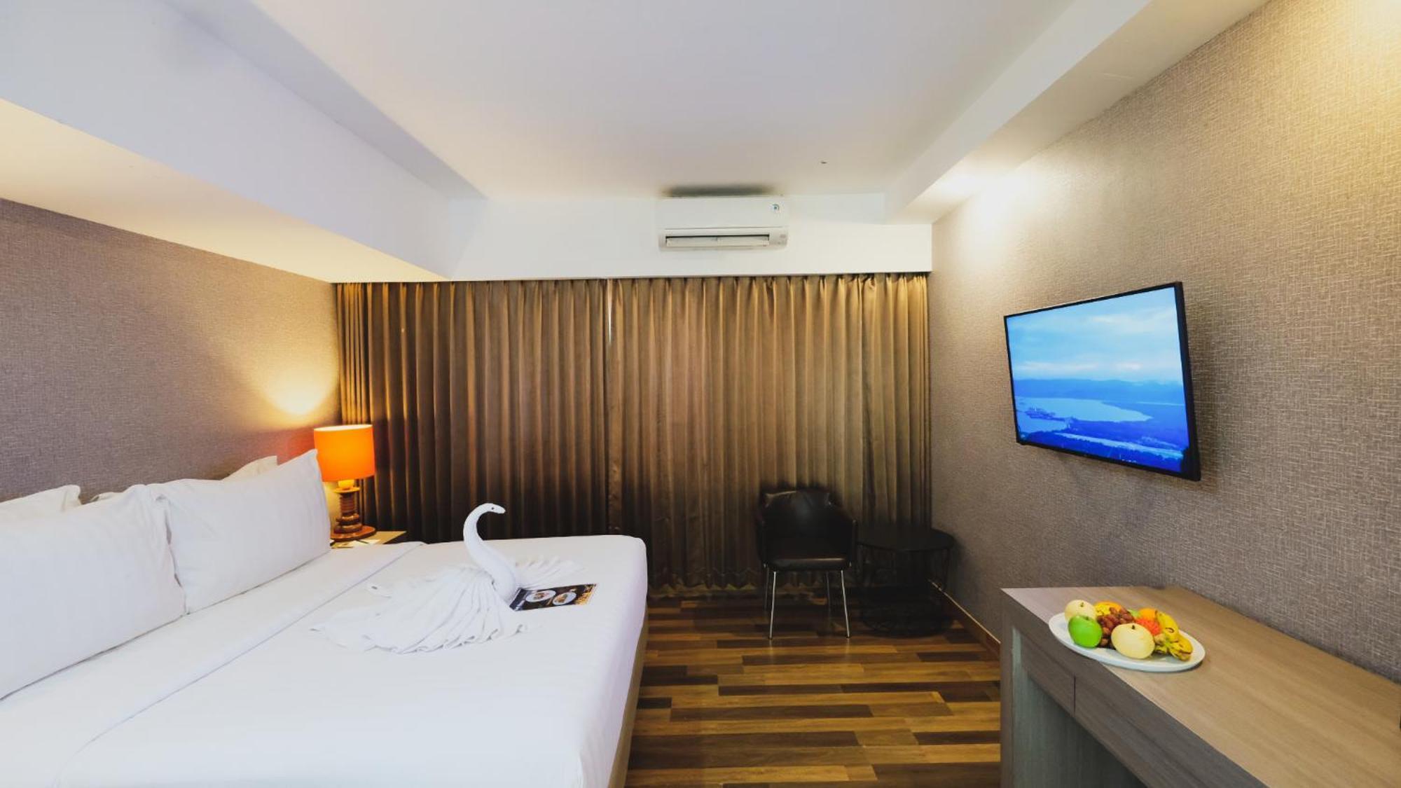 Hotel Suni Sentani - Managed By East Season Jayapura Extérieur photo