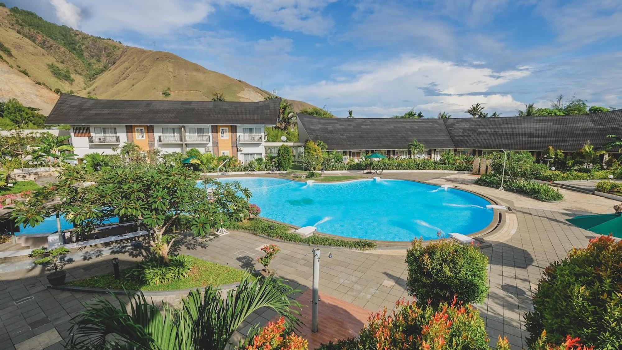 Hotel Suni Sentani - Managed By East Season Jayapura Extérieur photo