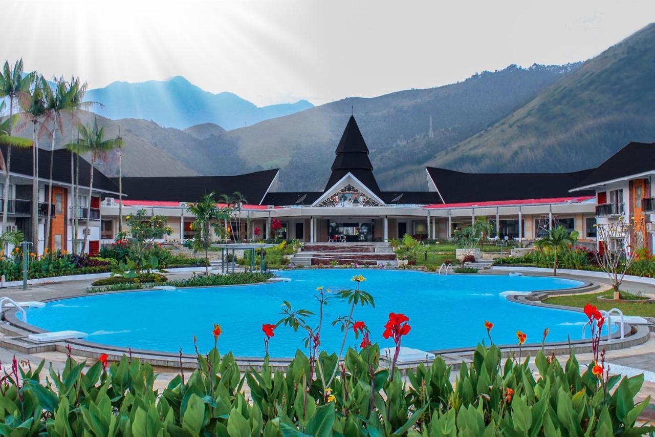 Hotel Suni Sentani - Managed By East Season Jayapura Extérieur photo